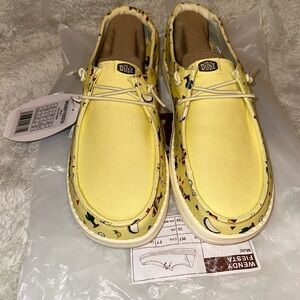 New Hey Dude Wendy Fiesta. Size 7